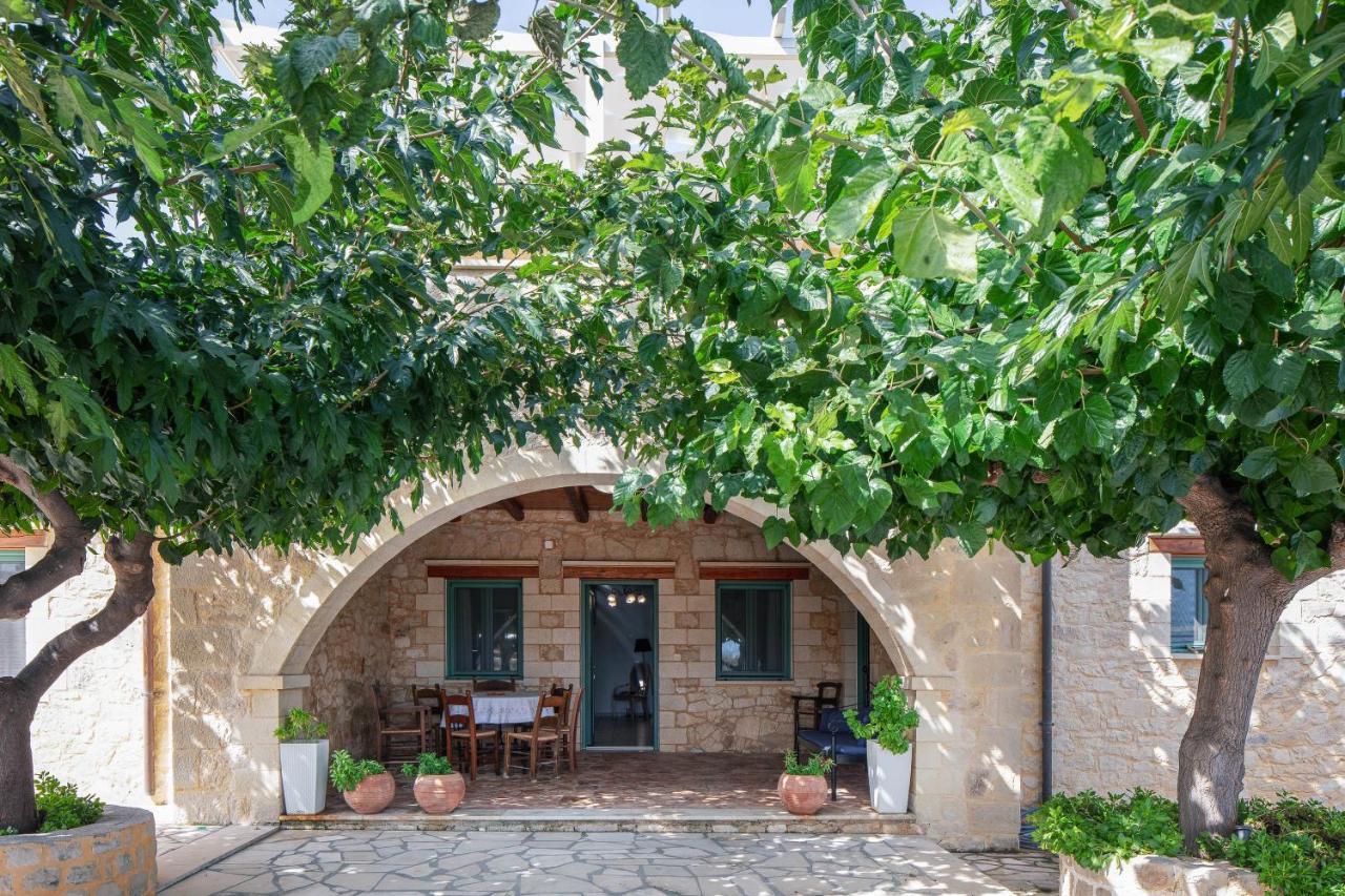 Villa Pinelopi Asproulianoi ภายนอก รูปภาพ