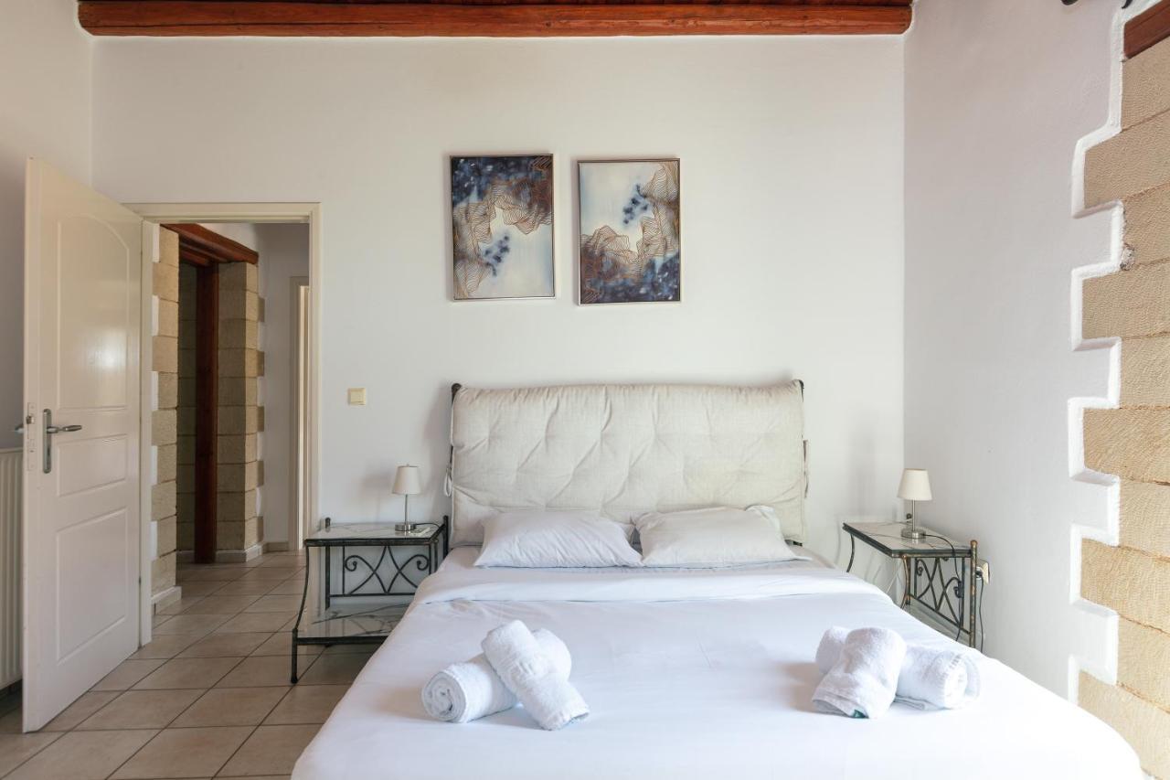 Villa Pinelopi Asproulianoi ภายนอก รูปภาพ
