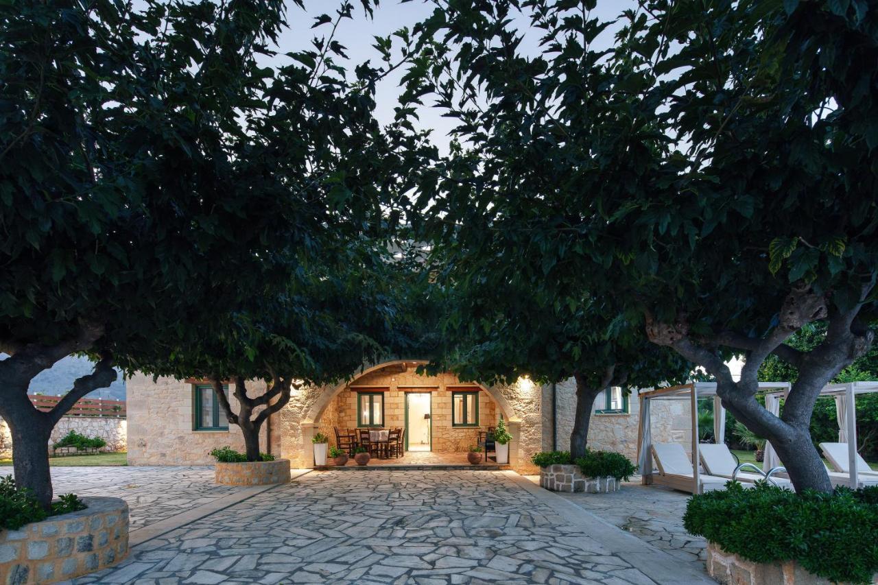 Villa Pinelopi Asproulianoi ภายนอก รูปภาพ