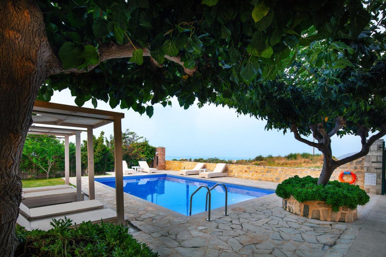 Villa Pinelopi Asproulianoi ภายนอก รูปภาพ