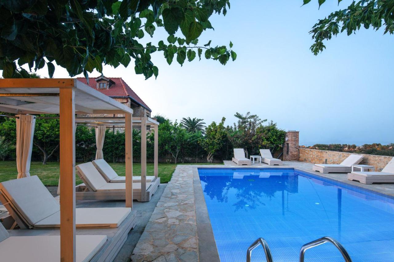 Villa Pinelopi Asproulianoi ภายนอก รูปภาพ